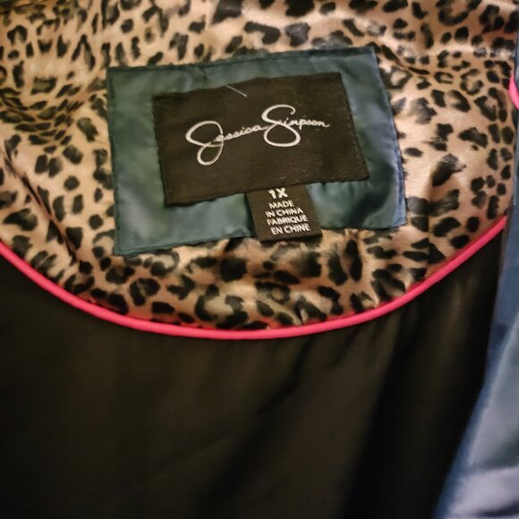 Jessica Simpson Black Puffer Jack with Leopard Lining - Picture 5 of 7